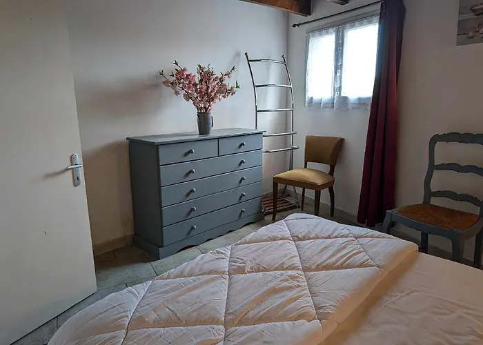 La Bougie Perlee 2 Дом отдыха Saint-Crepin-et-Carlucet